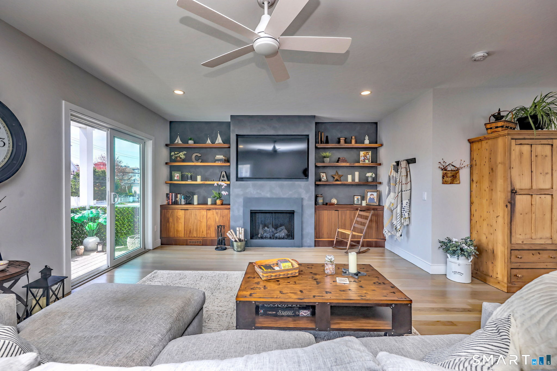 Fireplace and built-ins