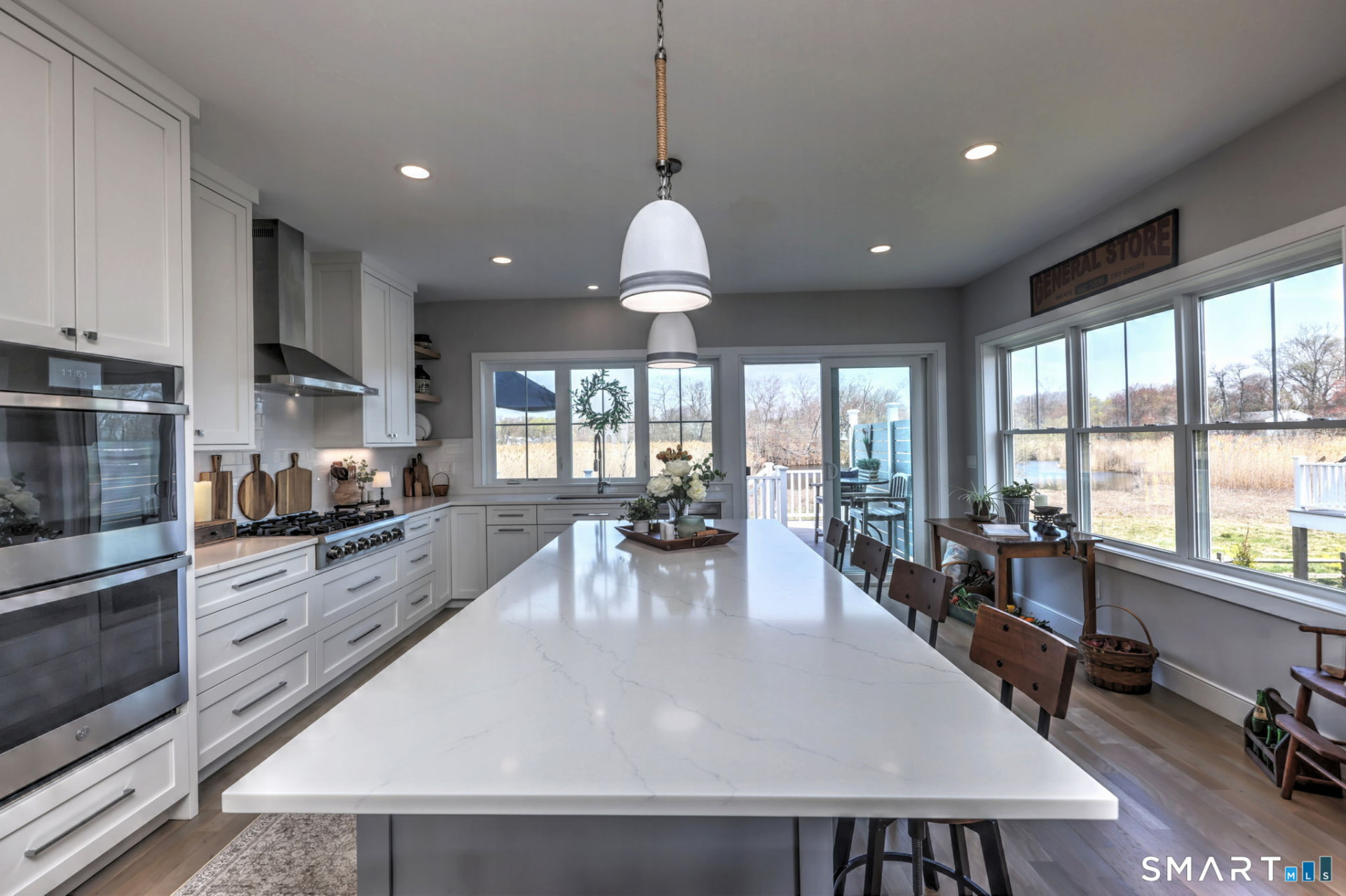 Kitchen island